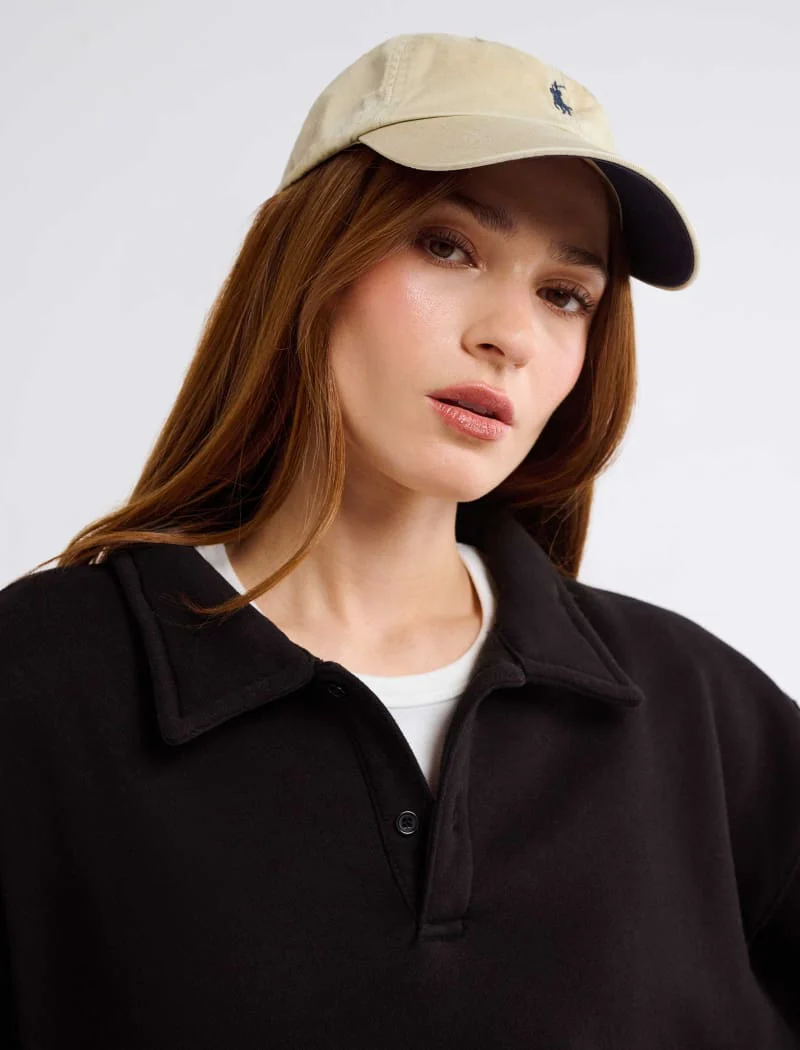 Airport Sweatshirt | Black - Image 4