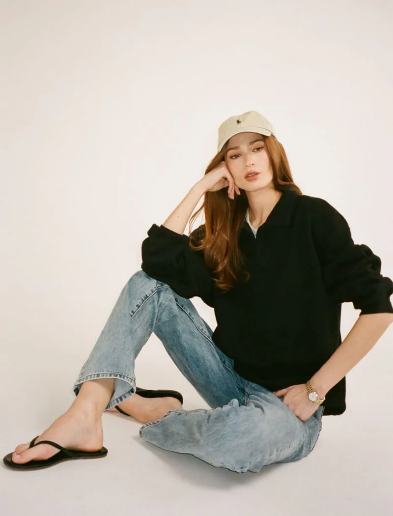 Airport Sweatshirt | Black - Image 5