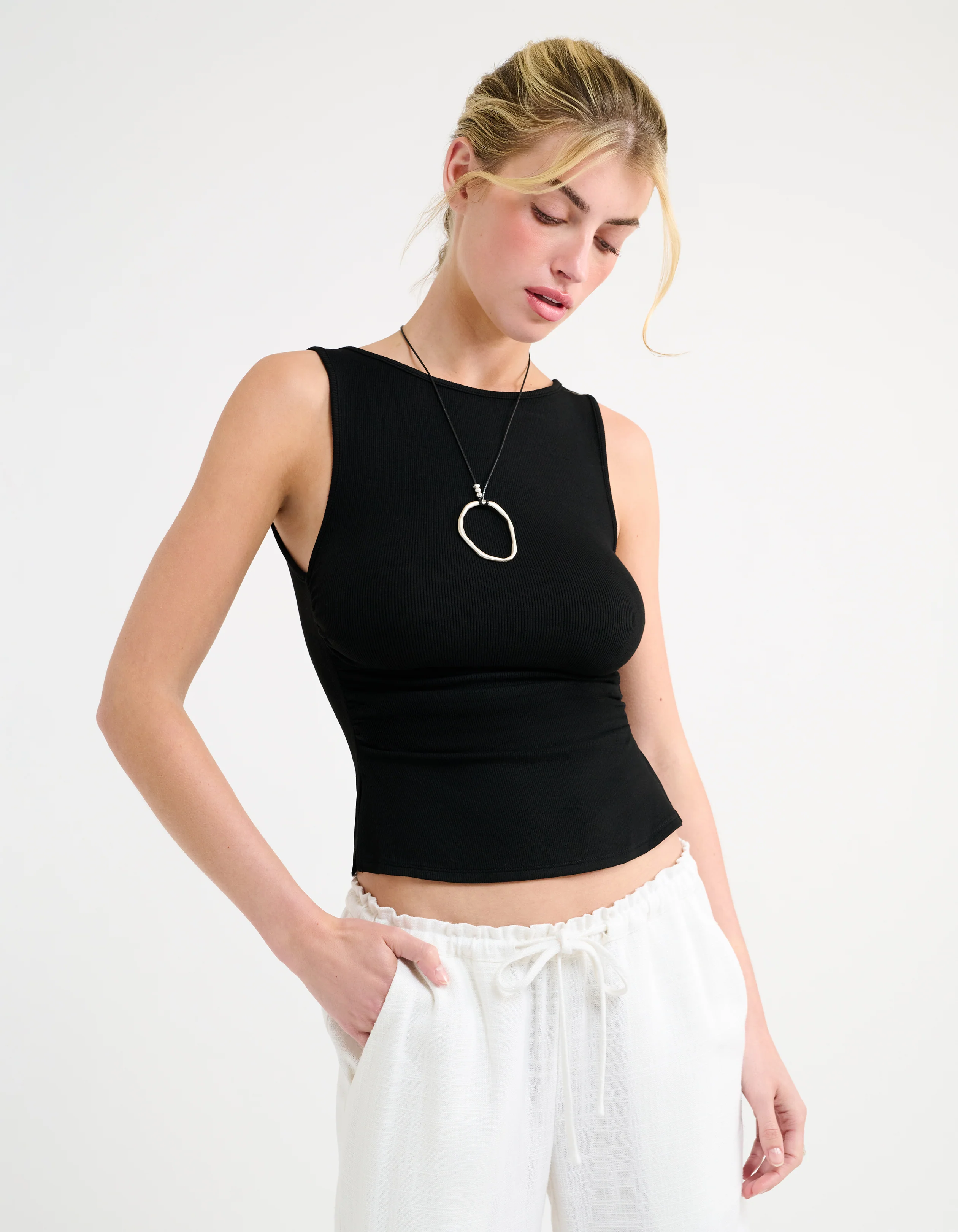 Klein Tank | Black - Image 4